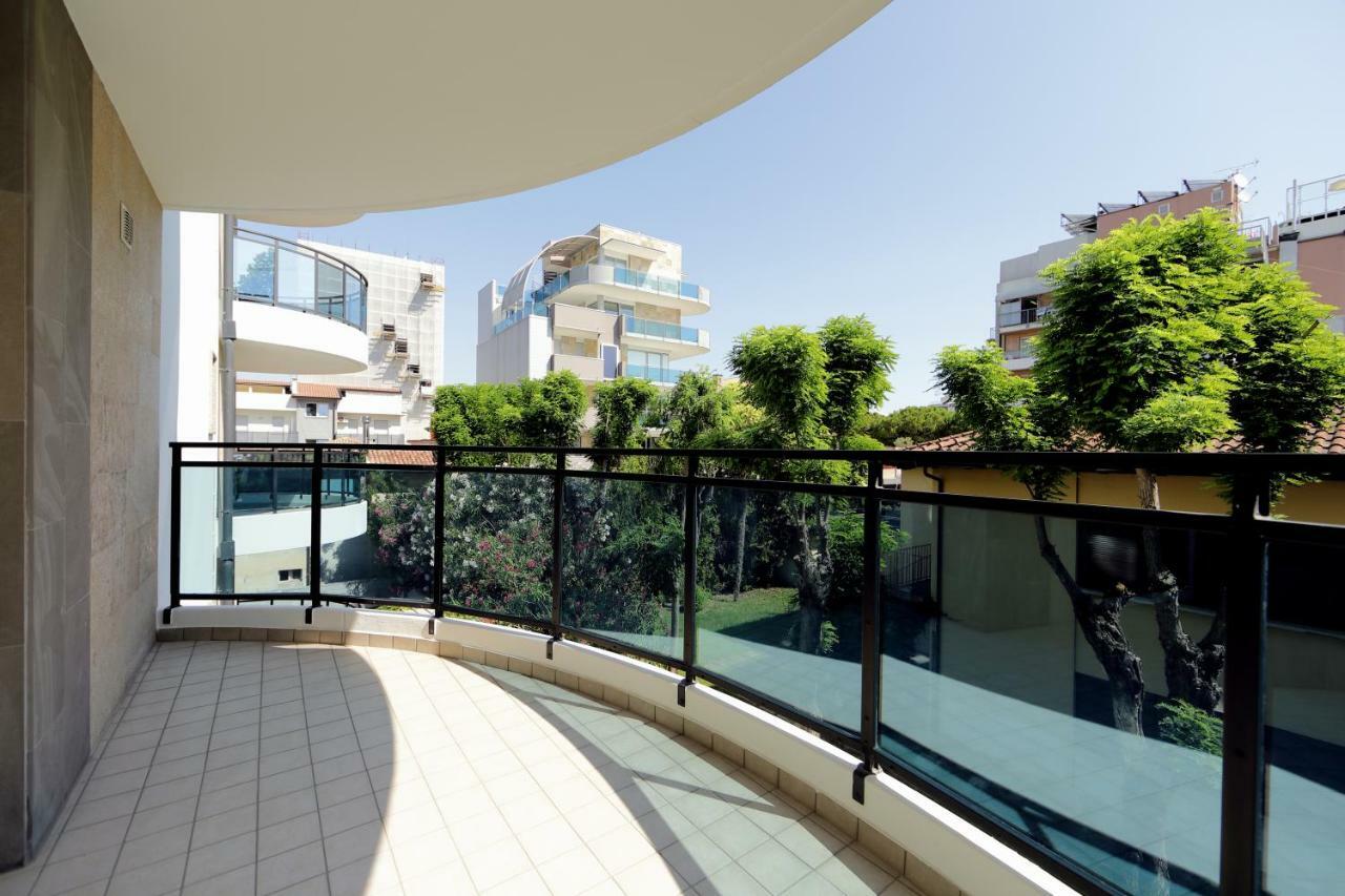 Skyresidence Lignano Sabbiadoro Dış mekan fotoğraf